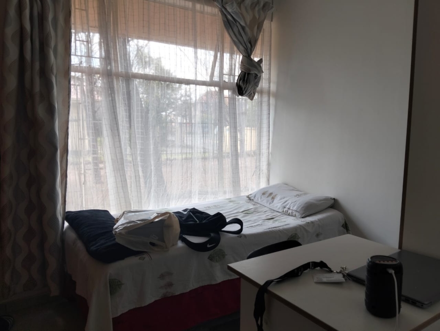 17 Bedroom Property for Sale in Universitas Free State